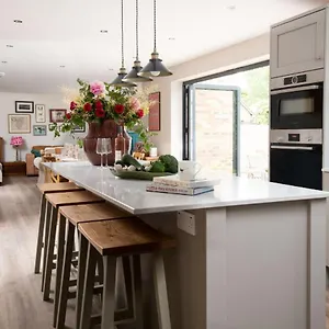 Holiday home Partridge